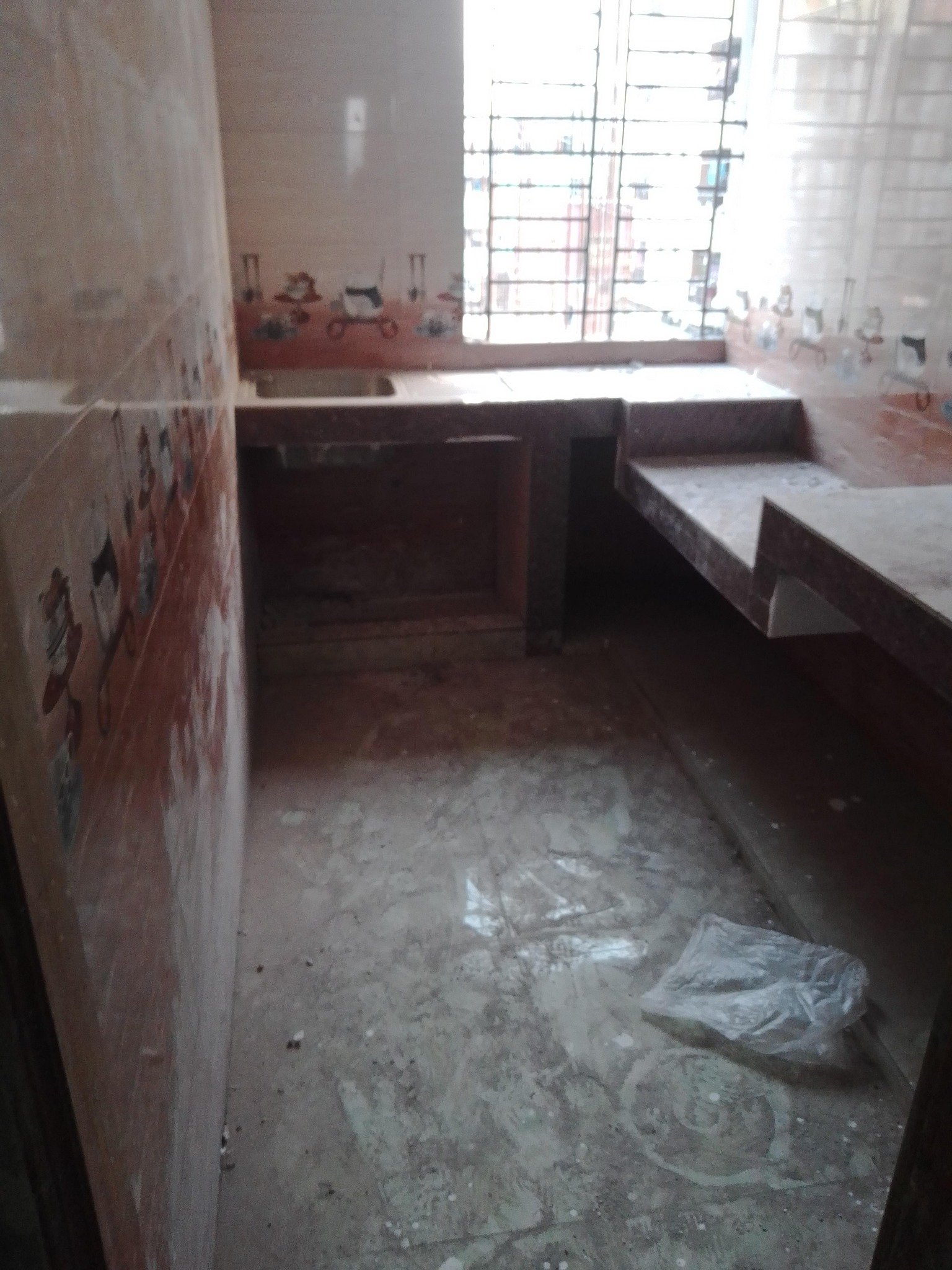 Mohammadpur,Dhaka Uddan , Dhaka-1207 || 1400 sft